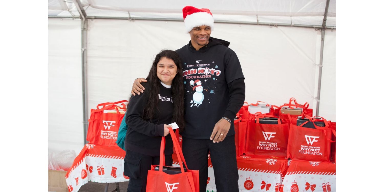 Driving Your Holiday Campaigns with Athlete Influencer Marketing